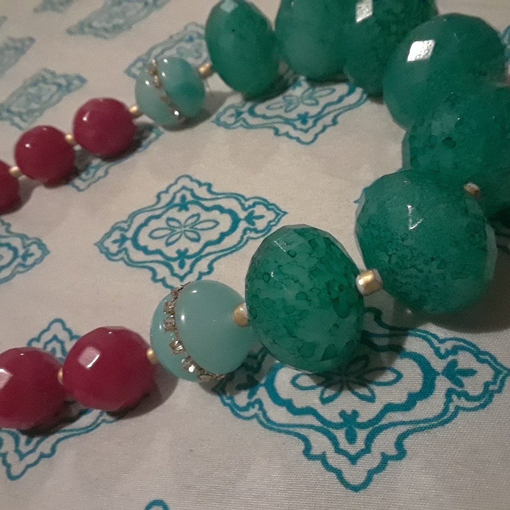 Necklace - Picture 2 of 3